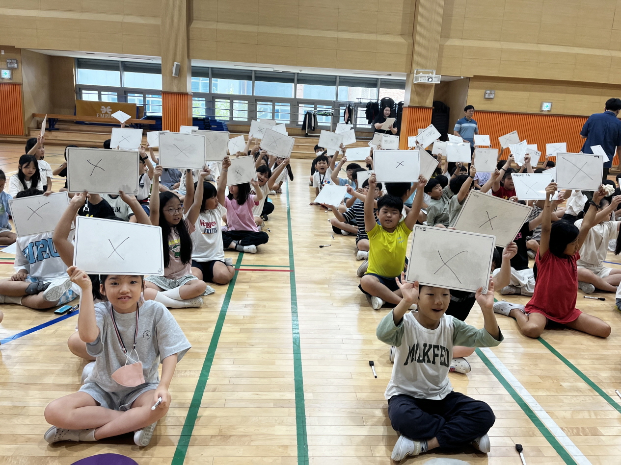 [호명초]7.26. 교육과정 선도학교 예천 골든벨 보도자료 (2).jpg